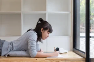 メンタルヘルス知識の向上でストレス課題を理解し心の健康を守る