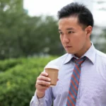 慢性的なストレスが緊張感を増す理由は?