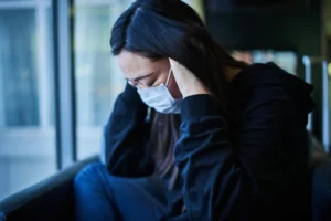 COVID-19感染後に精神疾患（うつ病や不安障害）リスクが上昇？